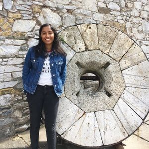 Meet your Posher, Beatrix